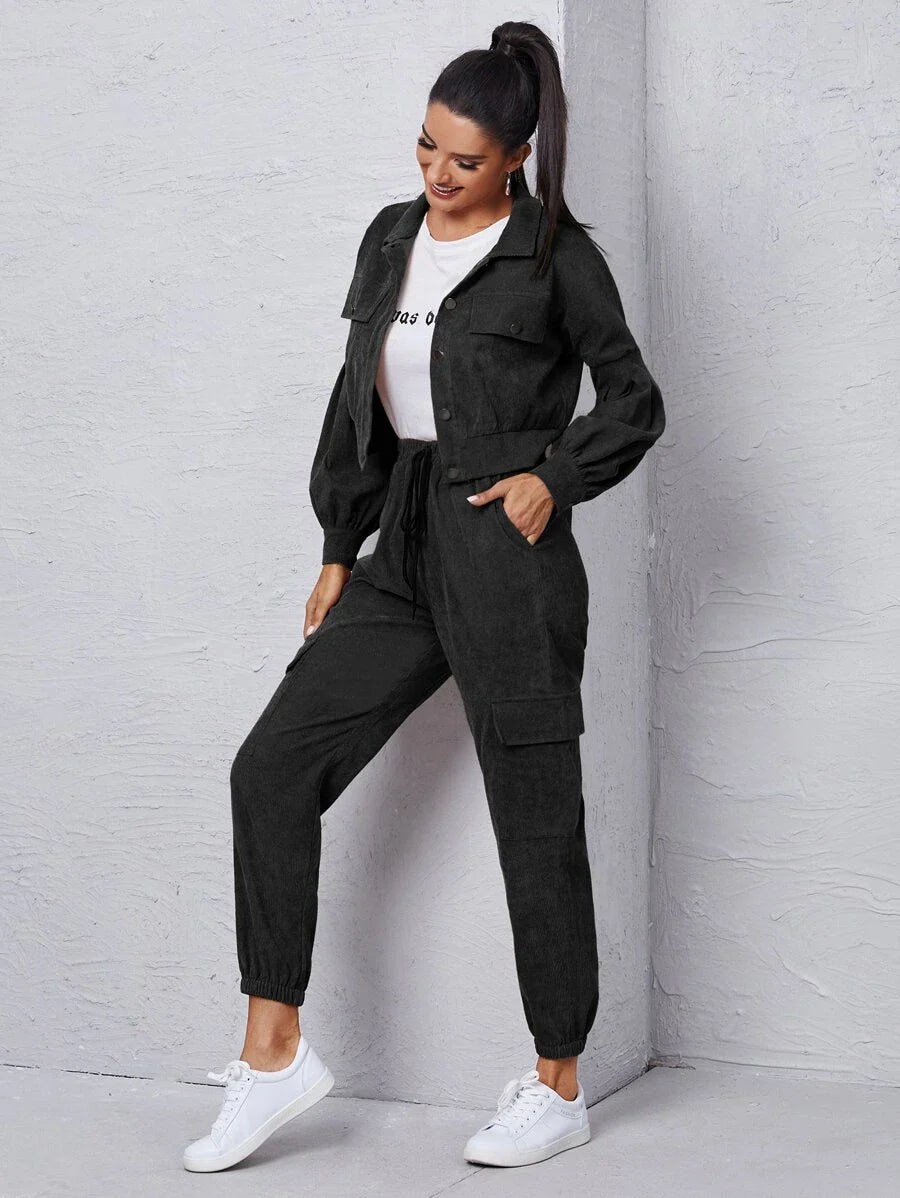 Lässiges & stilvolles Kord-Zweiteiler Set mit Kordjacke & Cargohose