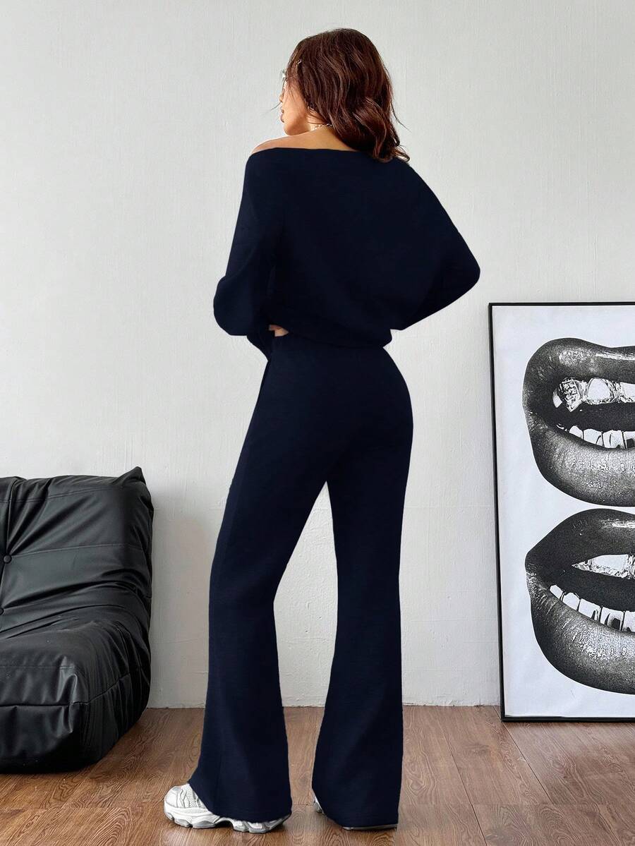 Lässiger Damen-Zweiteiler – Off-Shoulder Sweatshirt & Schlaghose