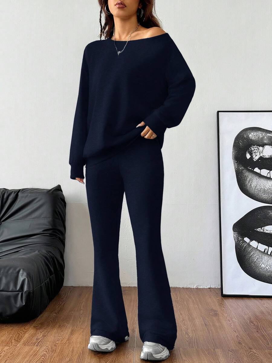 Lässiger Damen-Zweiteiler – Off-Shoulder Sweatshirt & Schlaghose