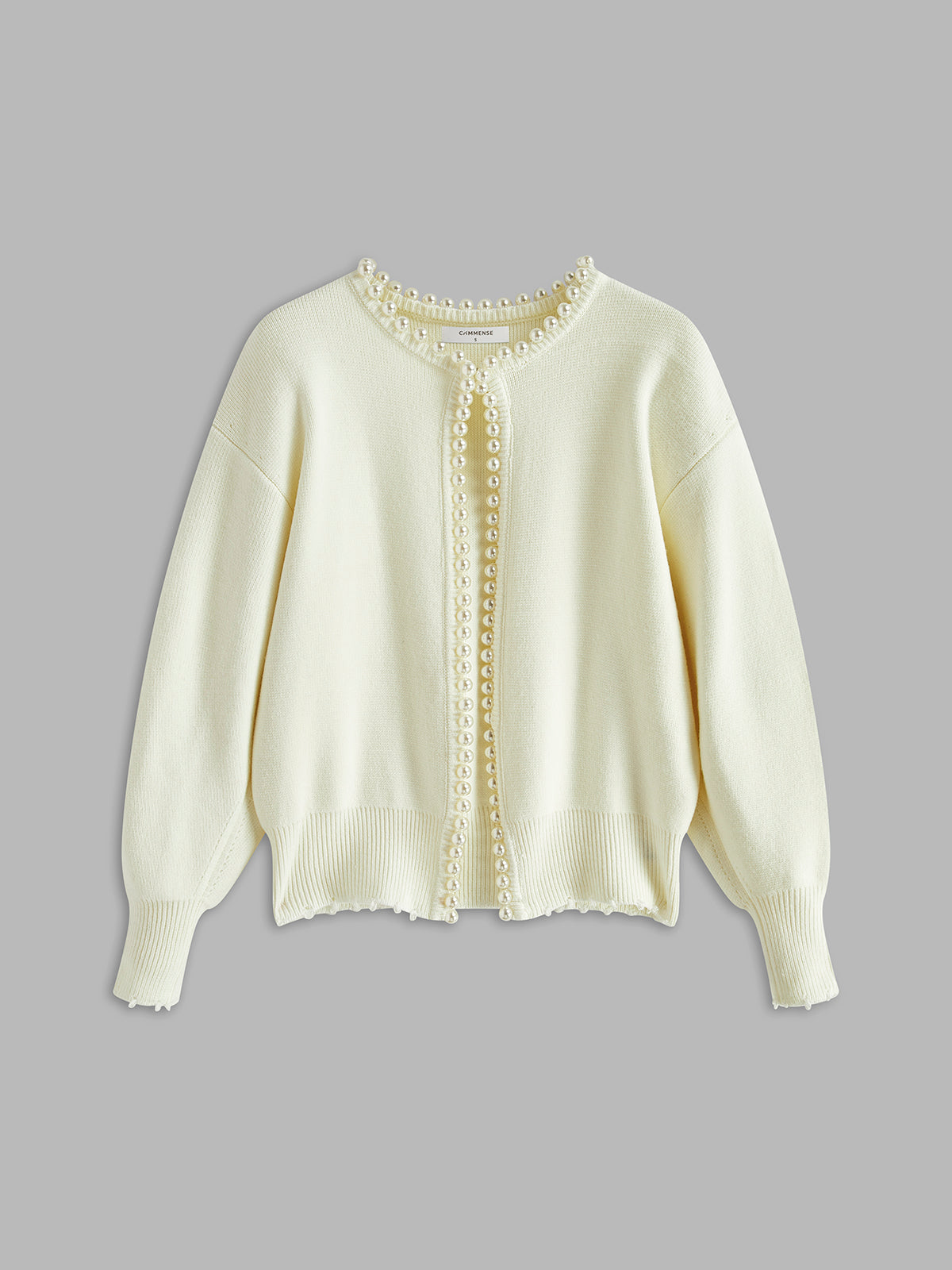Perlenbesetzter Cardigan mit Ausfransungen
