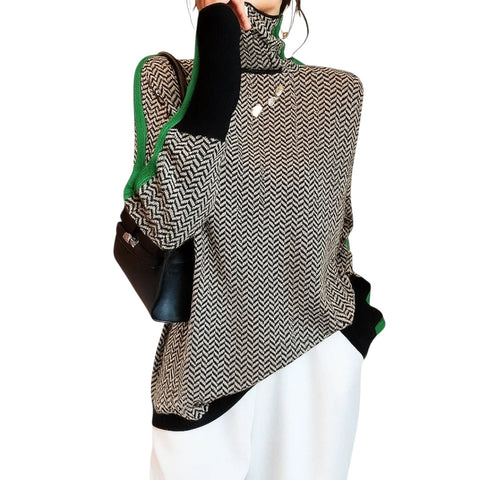 Martina | Stilvoller Pullover mit hohem Kragen