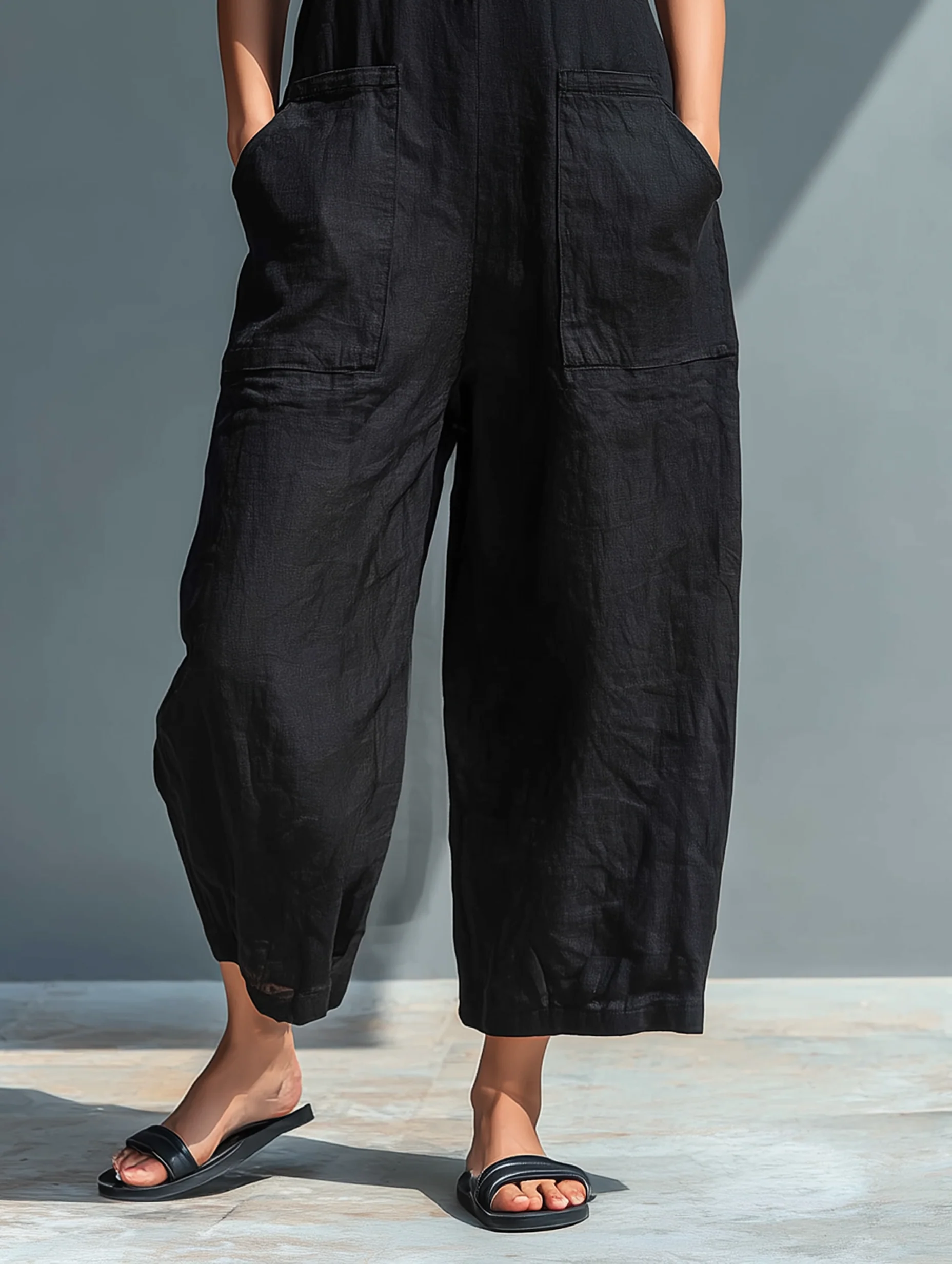 Lotte™ | Minimalistischer ärmelloser Jumpsuit