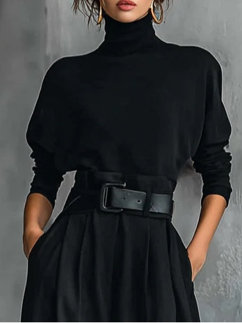 Vollschwarzes Turtleneck Langarm-T-Shirt und gerade geschnittene Hose Zwei-Teile-Set (inklusive Gürtel)