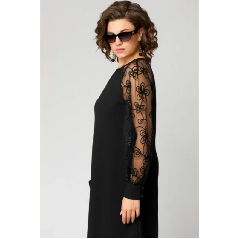 Spitzen-Patchwork-Kleid – Rundhalsausschnitt, Lange Ärmel & Schmeichelhafte Passform