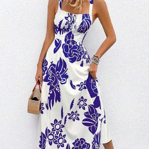 Damenkleid mit Spaghettiträgern & Blumenmuster – Leicht & luftig -  Perfekter Sommerlook 🦋