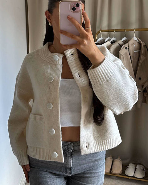 Vanessa Grob gestrickte Strickjacke